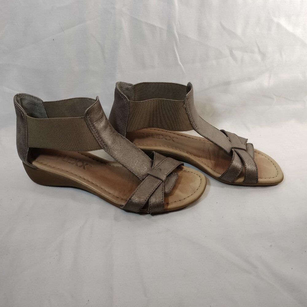 THE FLEXX Metalic Leather T-bar Sandals - Picture 3 of 8